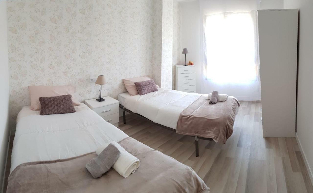 Apartamento "El Abuelo" Calahorra Exteriör bild